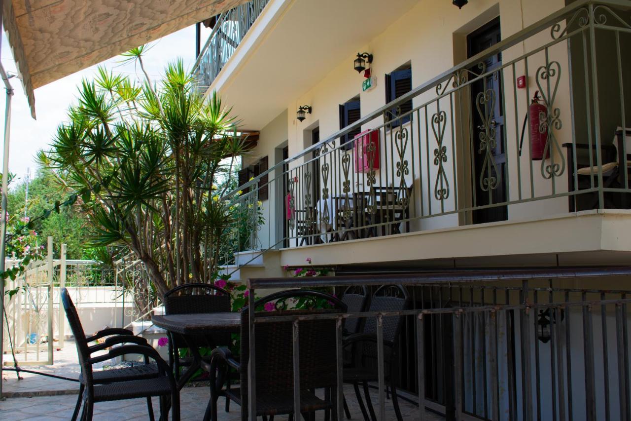 Theano Apartments Ступа Екстер'єр фото